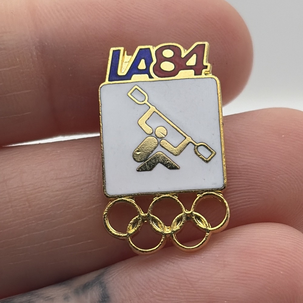 1984 Los Angeles Olympics Canoeing Event Lapel Hat Pin‎ White